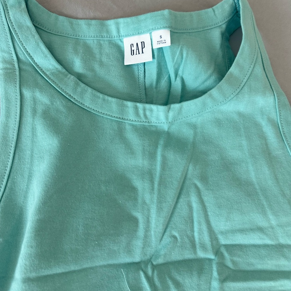 Gap Basic Dress - Picture 3 of 5